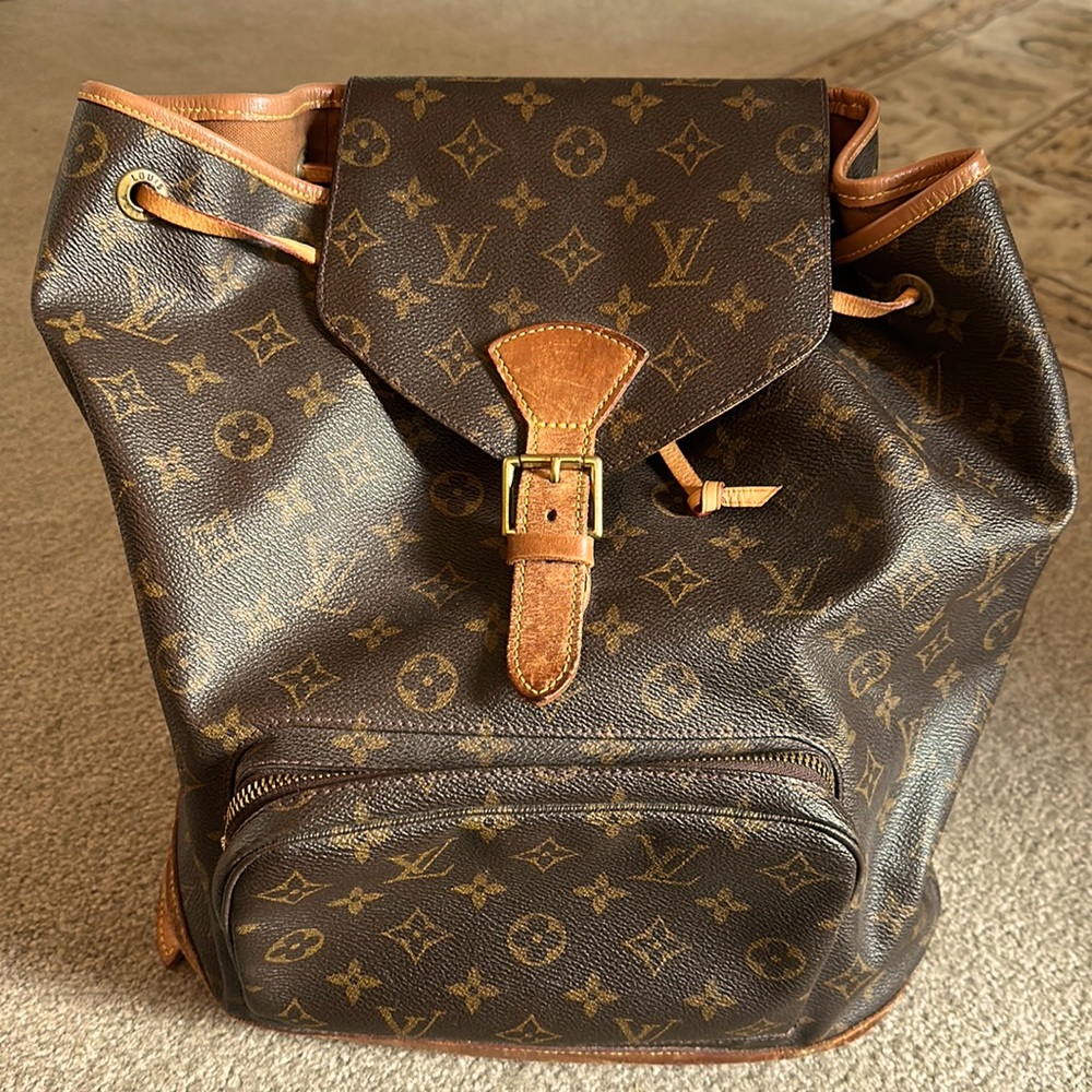 REAL AUTHENTICATED LOUIS VUITTON BACKPACK MONTSOURIS GENTLE USED CONDITION